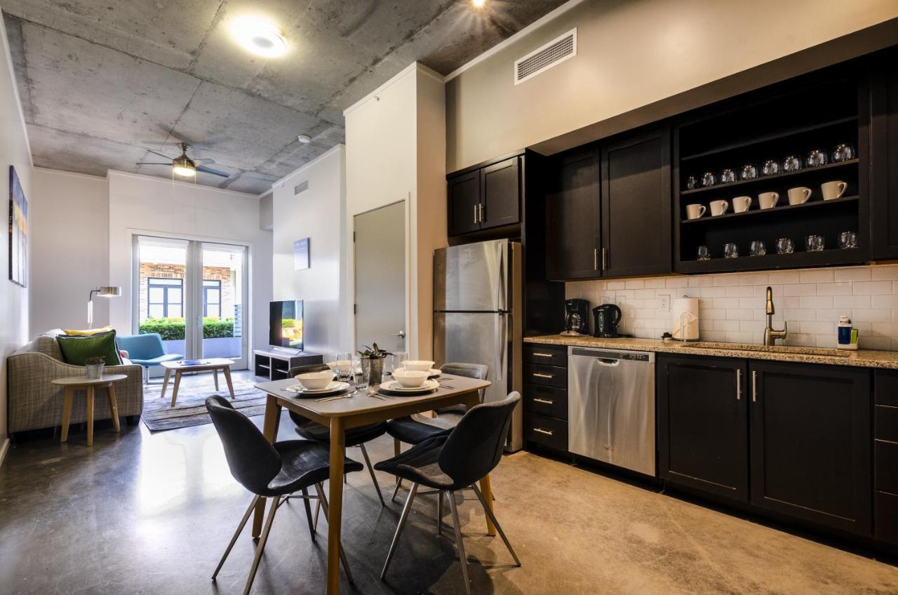 Acklen Flats By Hosteeva Aparthotel แนชวิลล์ ภายนอก รูปภาพ