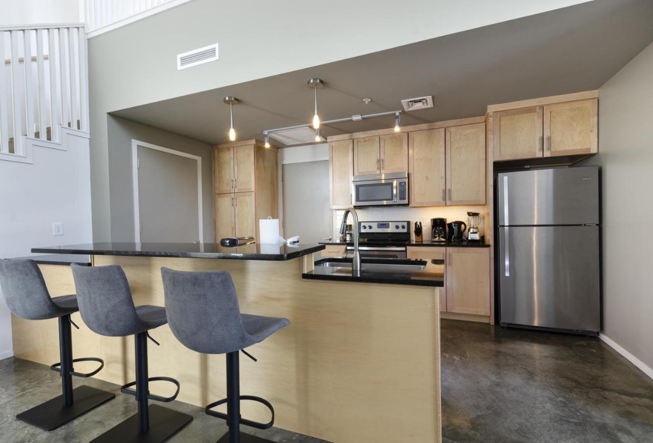 Acklen Flats By Hosteeva Aparthotel แนชวิลล์ ภายนอก รูปภาพ